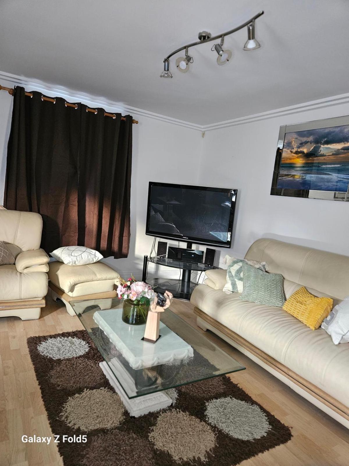 Spacious & Cosy Double And Single Bedrooms Close To Hendon & Colindale Tube Stations Zewnętrze zdjęcie