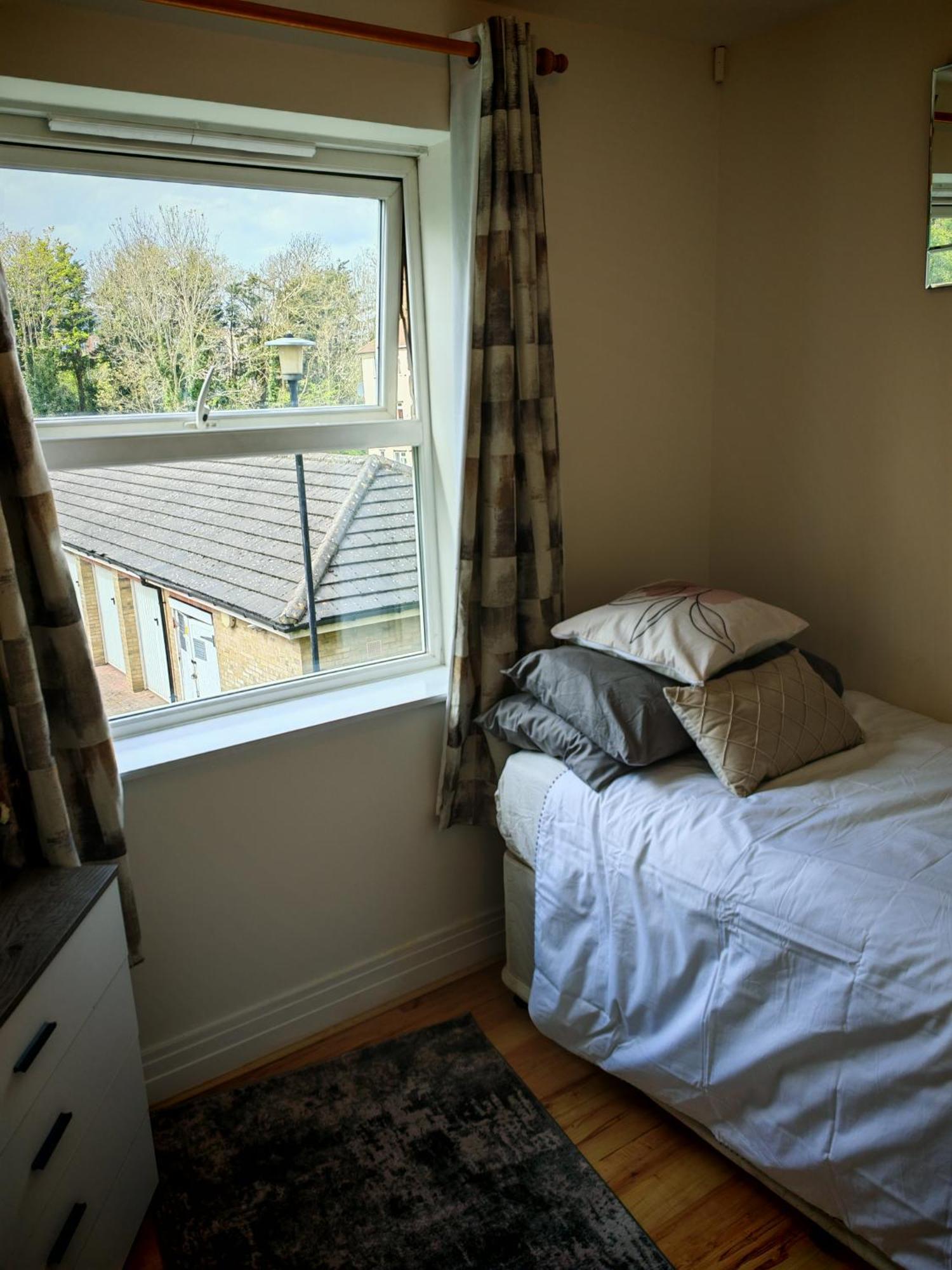 Spacious & Cosy Double And Single Bedrooms Close To Hendon & Colindale Tube Stations Zewnętrze zdjęcie